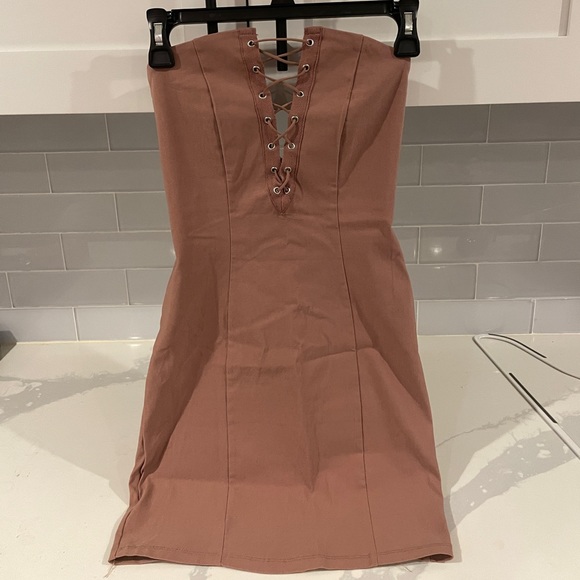 Dresses & Skirts - FREE Mauve Dress